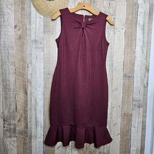 Taylor Sleeveless Ruffled Burgundy Midi Dress Size 6 Boat Neckline Cinched Front